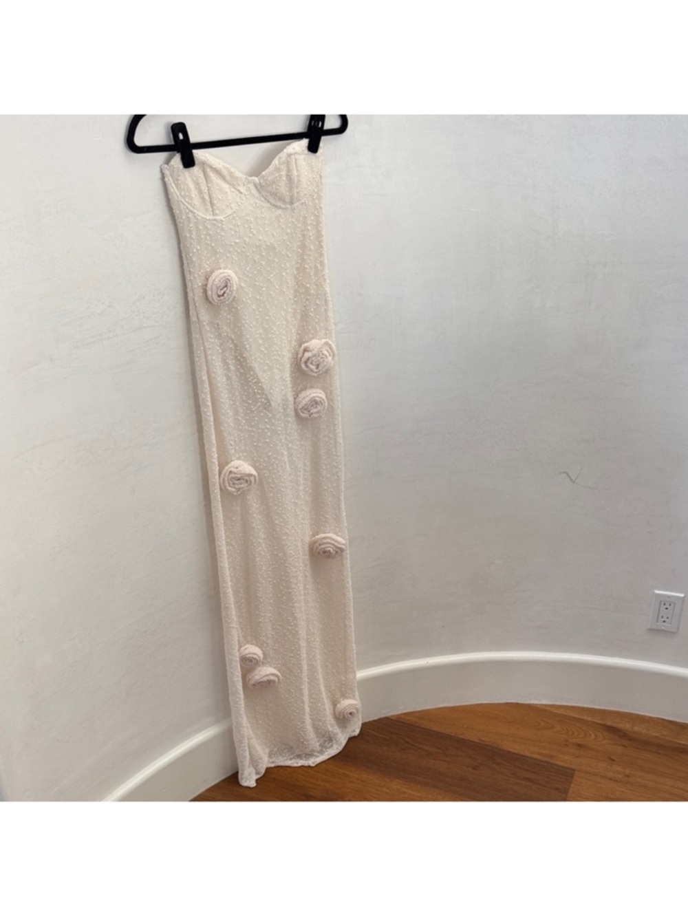 Outcast ANIKA Maxi Dress NWT - Picture 3 of 9